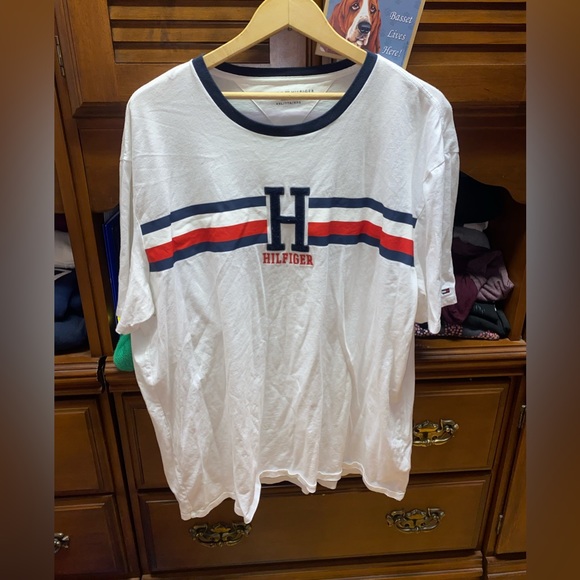 Tommy Hilfiger White Big H logo T-Shirt - Picture 1 of 3